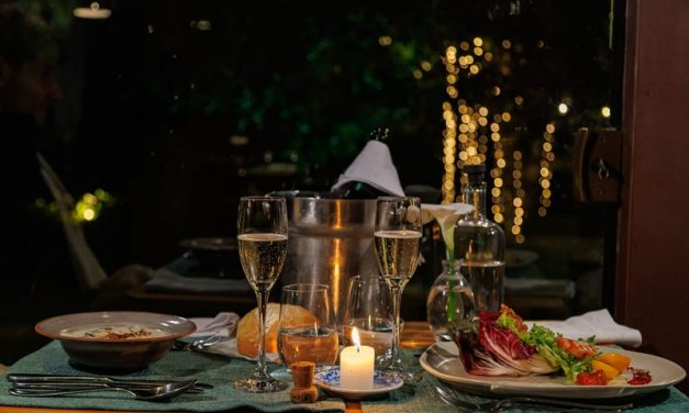 Dia dos Namorados na Casa Bambuí terá jantar à luz de velas