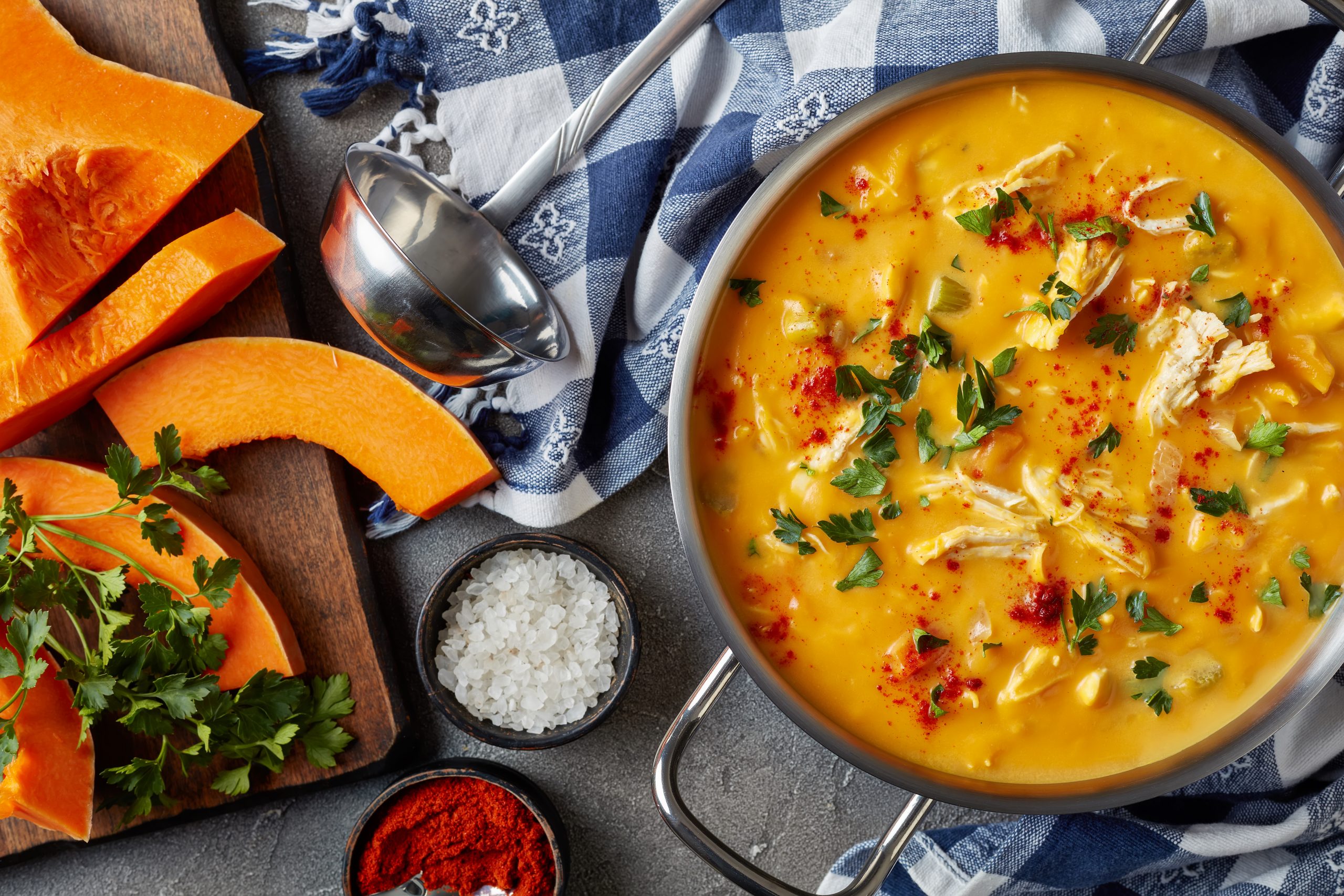 Caldo de Abóbora e Frango